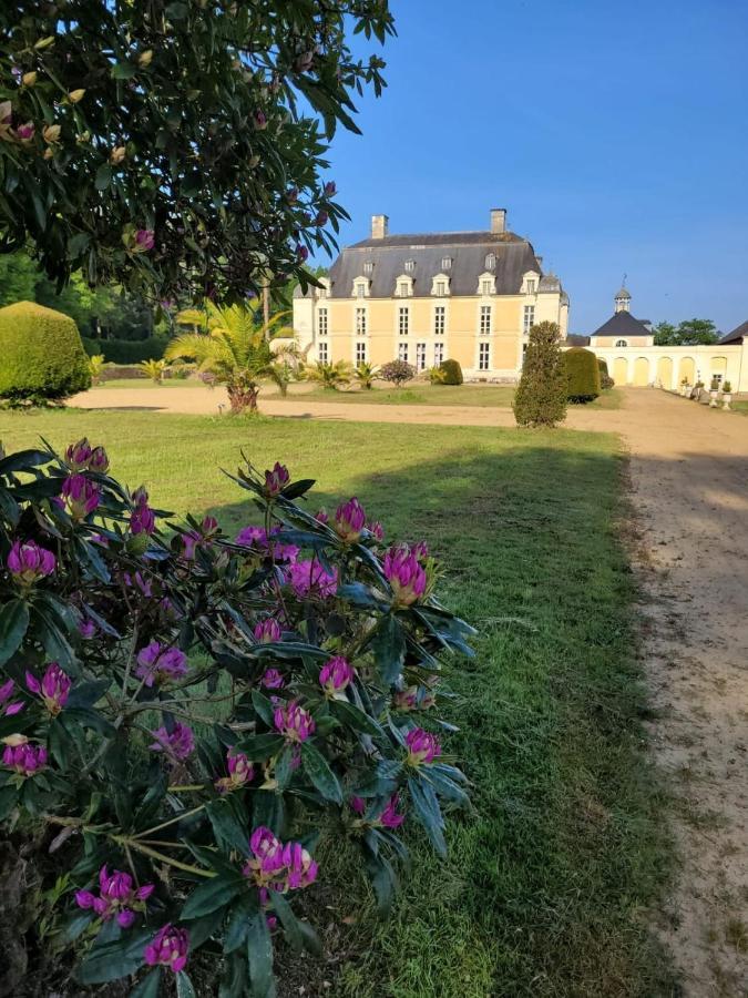 Chateau Du Boschet Chambre De L'Infatigable Gentilhomme Bourg-des-Comptes Εξωτερικό φωτογραφία